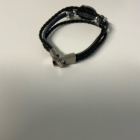 Beautiful Bracelet - Picture 2 of 2